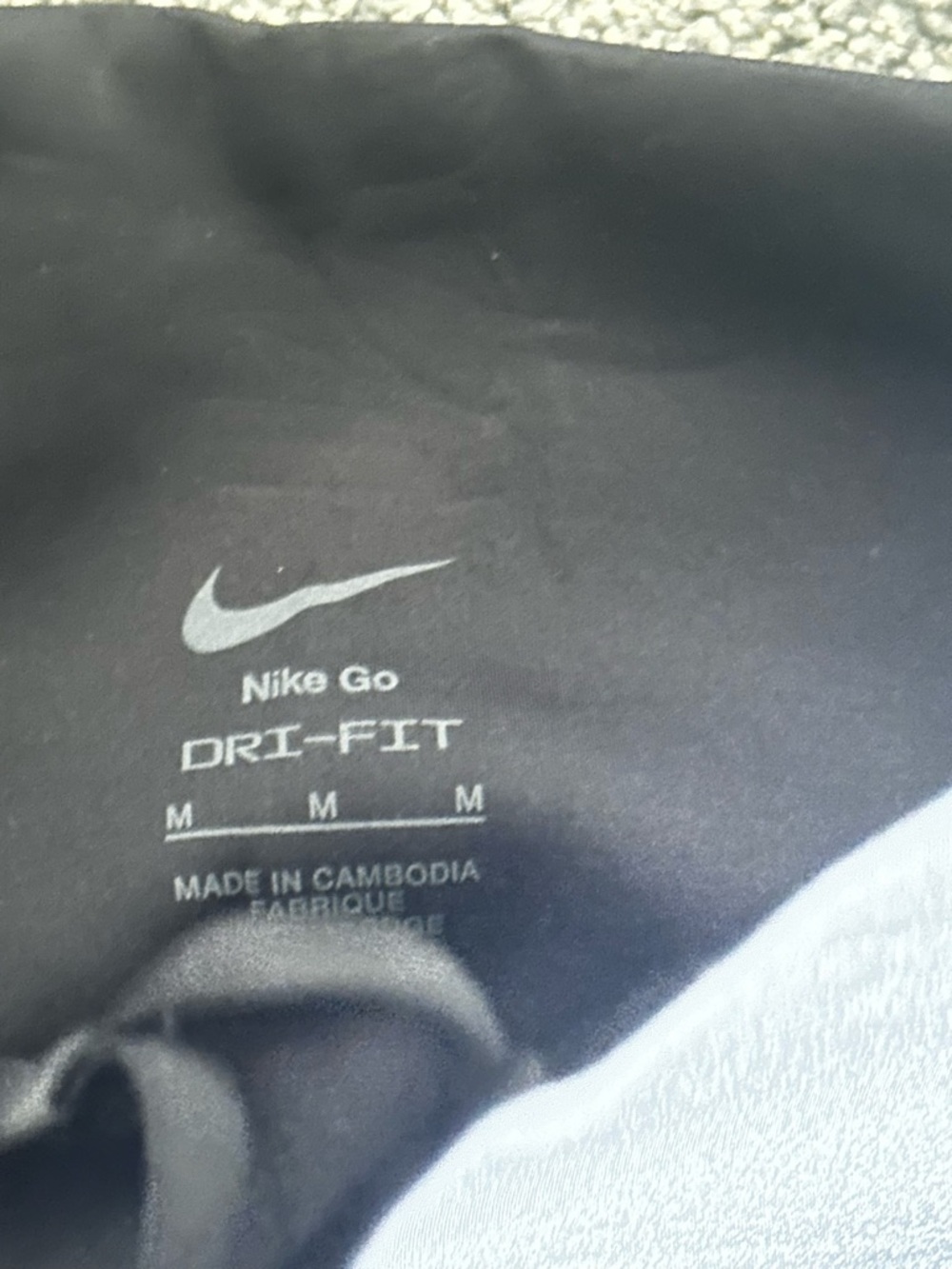 Nike Dri-FIT Go Firm-Support High-Waisted Cropped Tighs - with Side Pocket - Picture 9 of 12